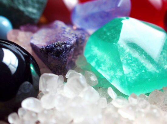 What Minerals Are Commonly Used to Make Jewelry